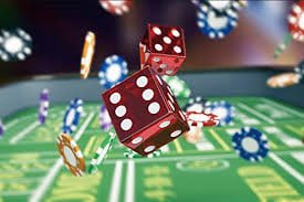 mmbet ဘောလုံး VIP Bonus Cashback ပရိုမိုးရှင်း မြန်မာ ကစားသမားများ ဆုရနေသောပုံ